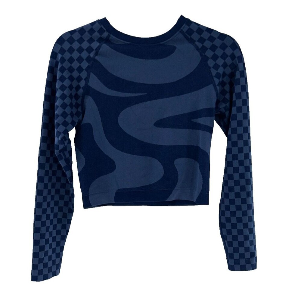 Women's Fabletics Jada Seamless Long-Sleeve Crop Top Size XS/S?
